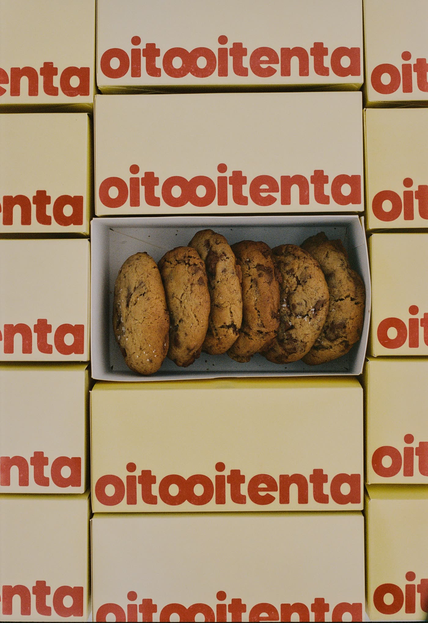 Oitooitenta